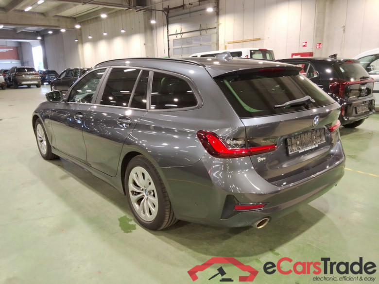 BMW 3 SERIES TOURING 2.0 320E TOURING #2