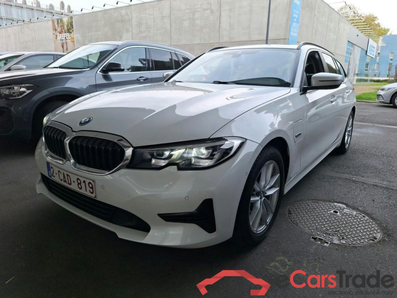 BMW - BMW 3 TOURING 320e 204PK Business Edition Pack Business Plus With Sport Seats & Travel & Harman Kardon & Electric Foldable Towing Hook   * HYBRID * #1