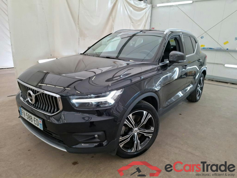 VOLVO XC40 / 2017 / 5P / SUV Recharge T5 262 DCT7 Inscription Luxe #1