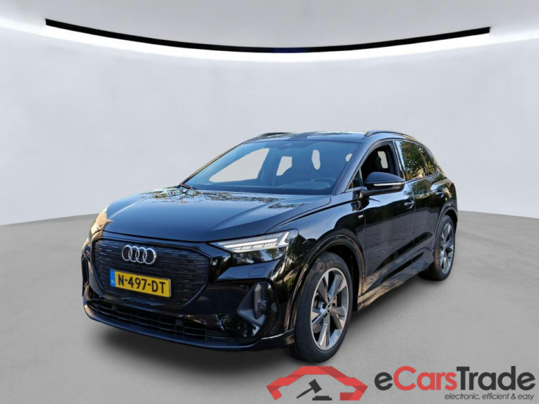 AUDI Q4 e-tron 150 kW #1