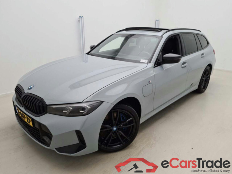 BMW 3-serie Touring 330e xDrive M-Sport