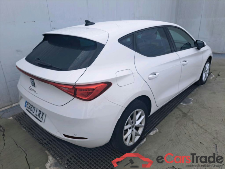 SEAT Nuevo León / 2020 / 5P / berlina con portón 2.0 TDI 85kW S&S Style Go (AC3) #2