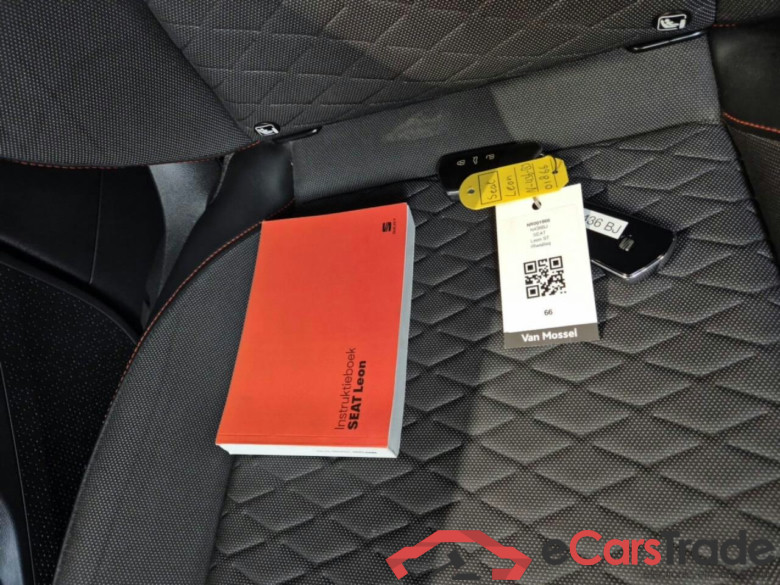 SEAT Leon Sportstourer 1.5 eTSI Style #6