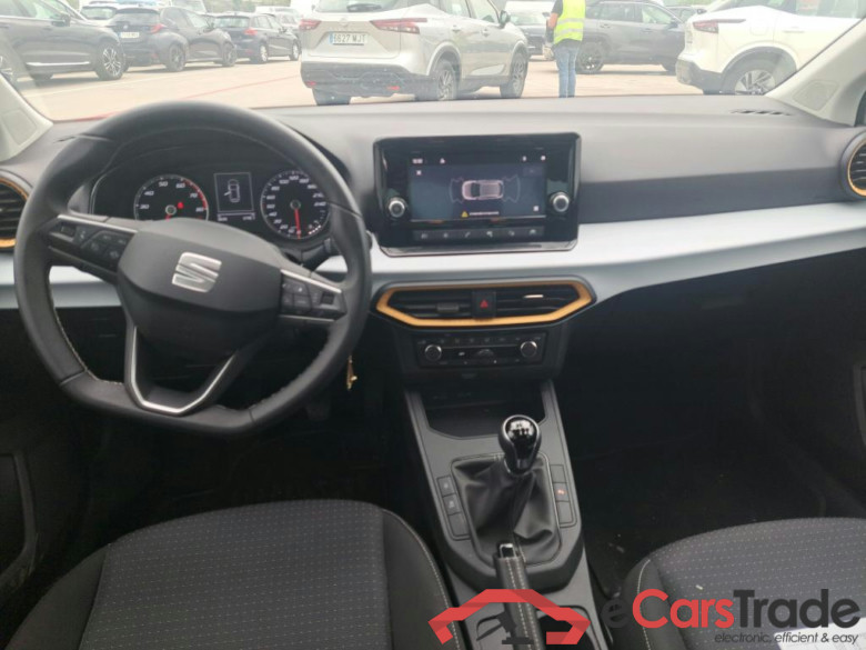 SEAT Ibiza / 2017 / 5P / berlina con portón 1.0 TSI 81kW (110CV) Style Plus (AC2) #3