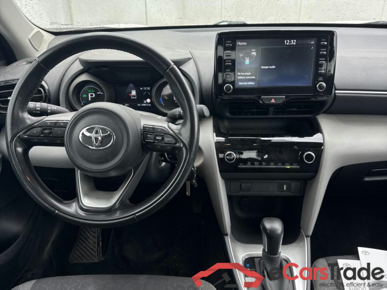 TOYOTA Yaris Cross / 2021 / 5P / todoterreno 1.5 120H Business Plus #3