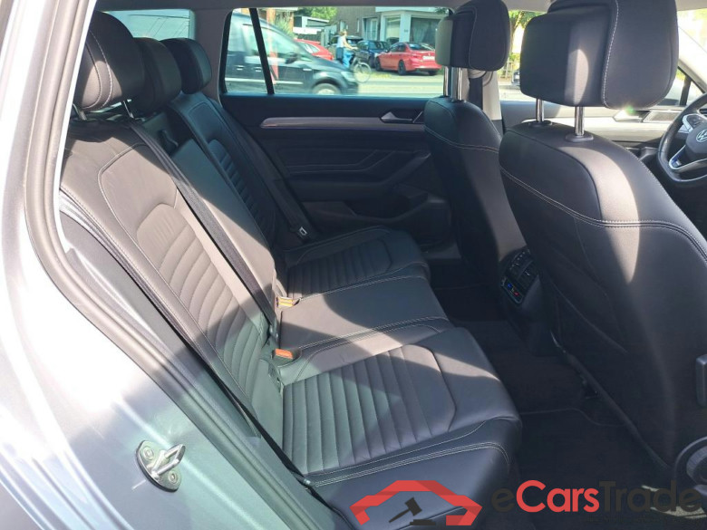 VOLKSWAGEN PASSAT VARIANT 1.4 TSI MSQ VARIANT GTE BUSINESS #6
