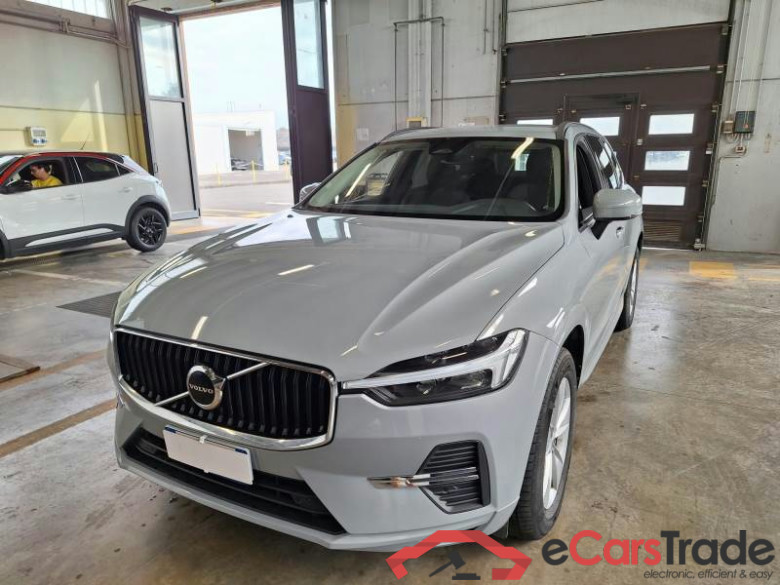 VOLVO XC60 / 2021 / 5P / SUV B4 D AUTOMATICO CORE #1