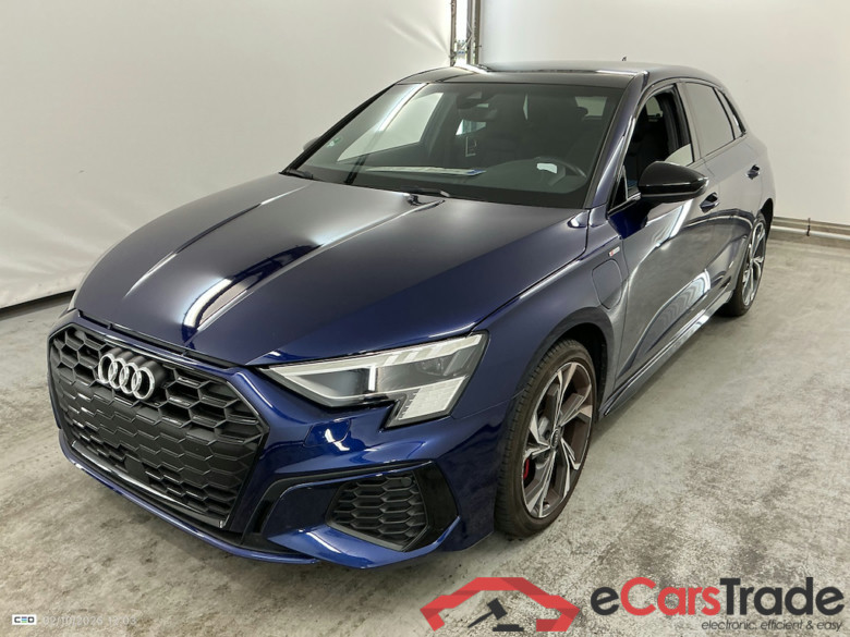 AUDI A3 SPORTBACK 1.4 45 TFSI E S TR. COMPETITION SPORTB.