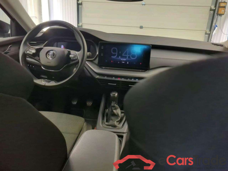 SKODA Octavia 1.0 TSI Ambition #3