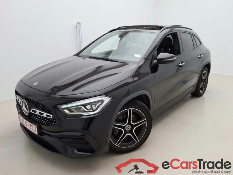 MERCEDES-BENZ GLA 200D AMG LINE AUT. #1