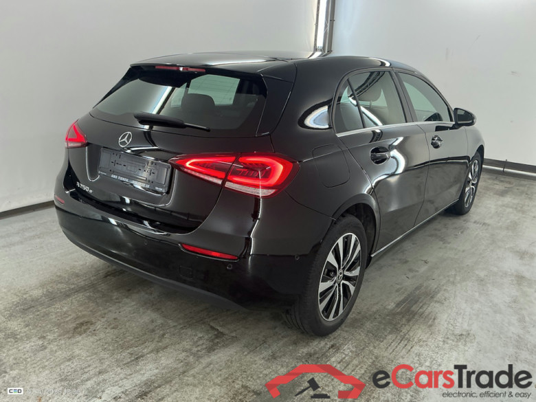 MERCEDES-BENZ A-CLASS 1.3 A 250 E DCT BUSINESS SOLUTION #4