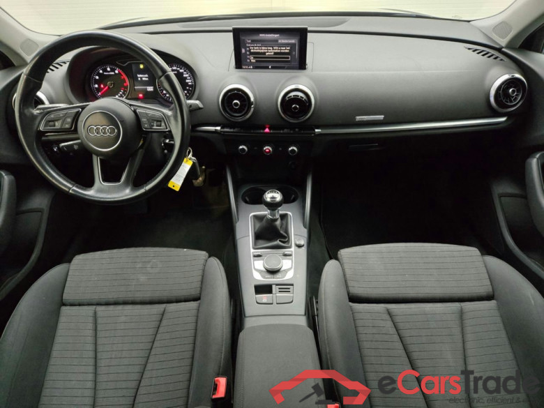 AUDI A3 SPORTBACK 1.5 TFSI CoD Sport Lease Edition #6