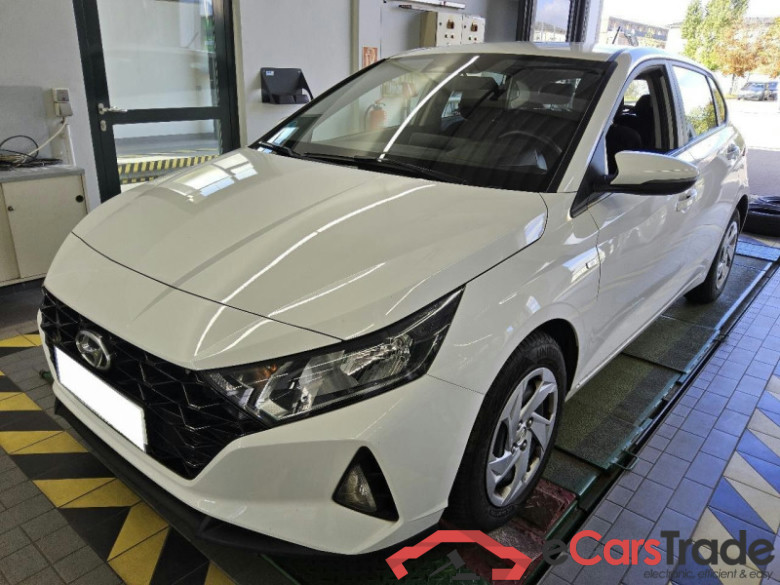 HYUNDAI i20  #1