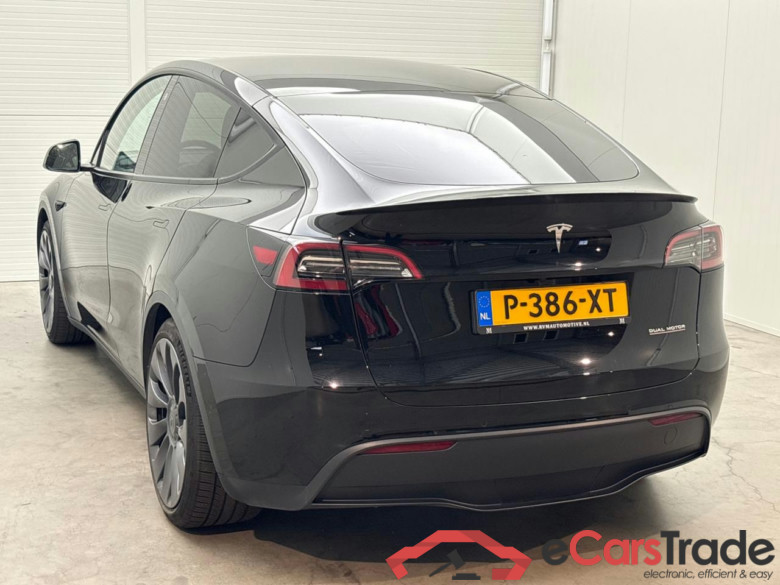 Tesla Model Y Performance AWD 75 kWh #3