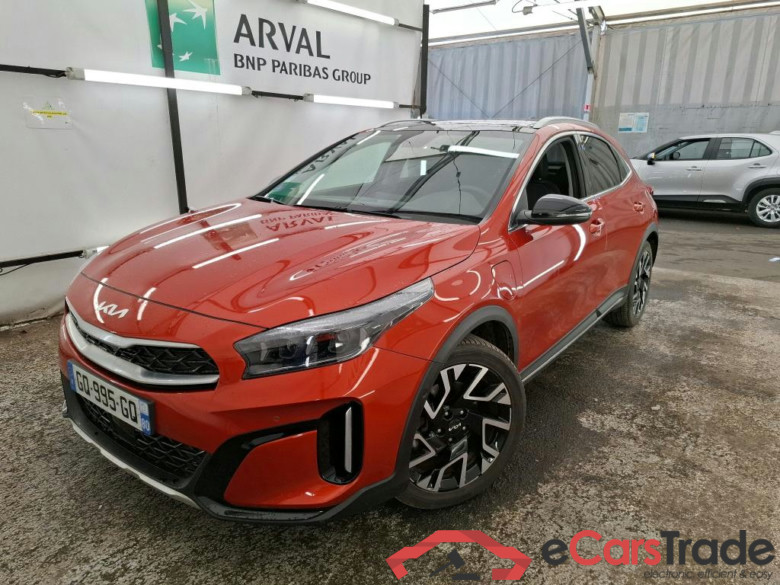 KIA XCeed / 2022 / 5P / Crossover 1.6 GDI PHEV LOUNGE DCT6