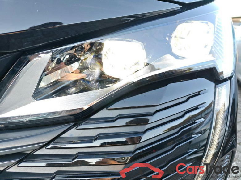 PEUGEOT 5008 96 kW #4
