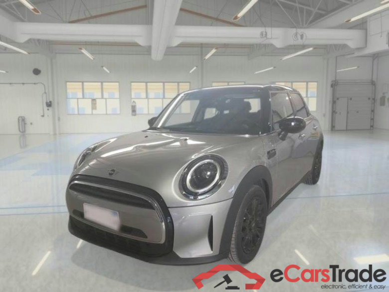 MINI MINI / 2021 / 5P / BERLINA COOPER CLASSIC AUTO #1