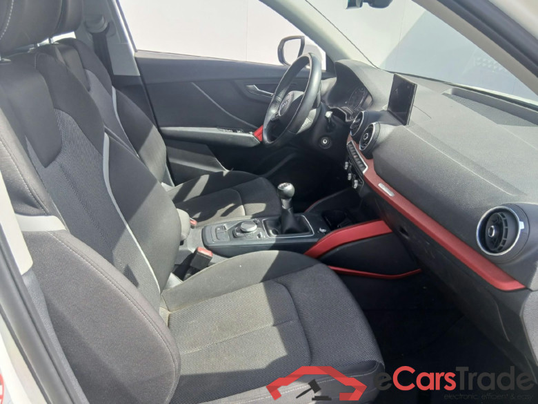 AUDI Q2 / 2016 / 5P / todoterreno Sport 30 TFSI 85kW (116CV) (CX) #6