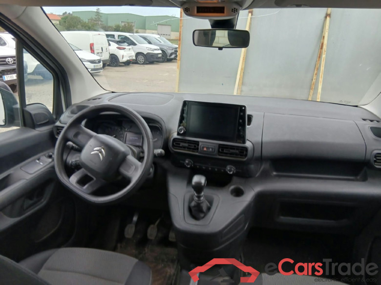 CITROEN Berlingo / 2018 / 5P / combi Talla M BlueHDi 100 S&S LIVE PACK (IND) (AC) #3