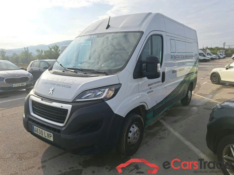 PEUGEOT Boxer / 2014 / 4P / furgón 335 L2 H2 BHDI 103kW (140CV) S&S 6 V. M