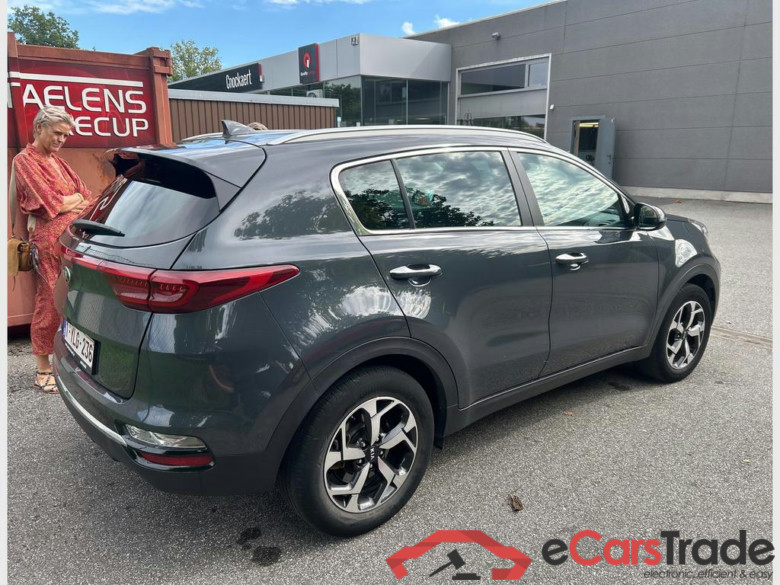 KIA Sportage 1.6 CRDi More DCT #3