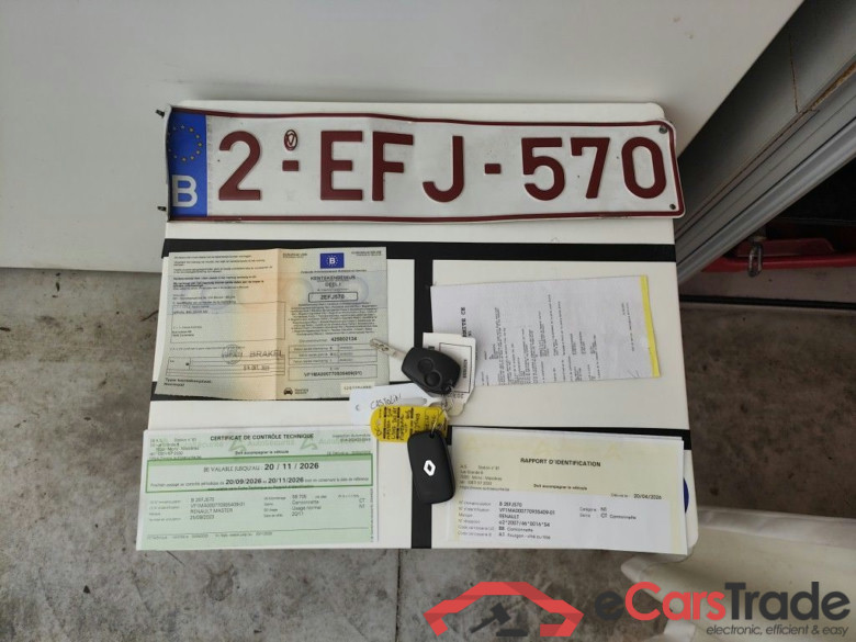 Renault Master L3H2 RJ/TW dCi 165 - 35 DC Grand Confort 4d #4