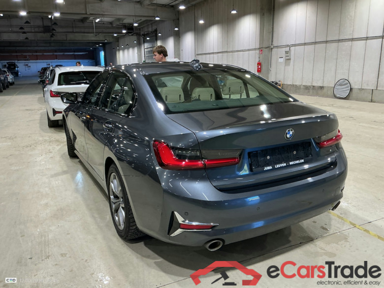 BMW 3 SERIES BERLINE 2.0 320I (135KW) BERLINE #3