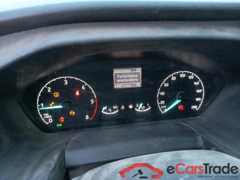 FORD Transit Custom / 2012 / 4P / combi Mixto 2.0 TDCI 96kW 320 L1 Trend MHEV #4