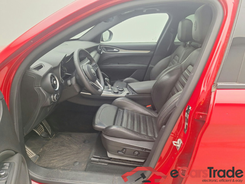 Alfa Romeo Stelvio 2.2d Aut. Pano Xenon ACC Navi Sport-Leather KeylessGo Camera Klima PDC ... #5