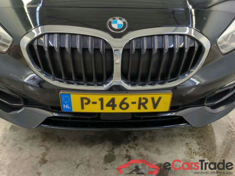BMW 1-serie 118i High Exec #4