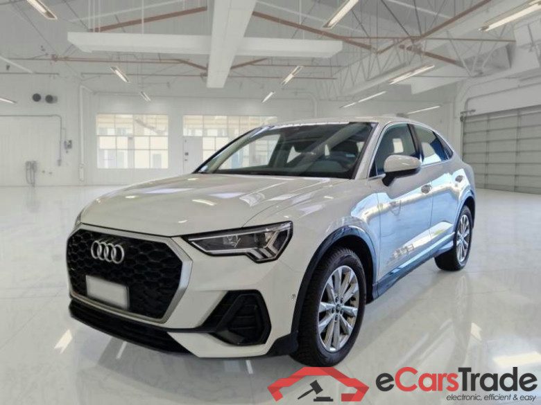 AUDI Q3 SPORTBACK / 2019 / 5P / SUV 35 TFSI S TRONIC BUSINESS PLUS