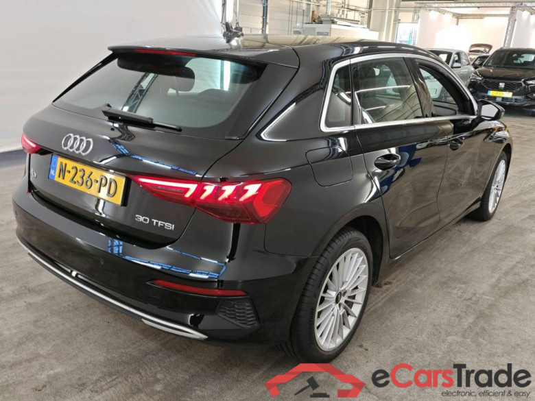 Audi A3 Sportback 30 TFSI S tronic Business edition 5d #2