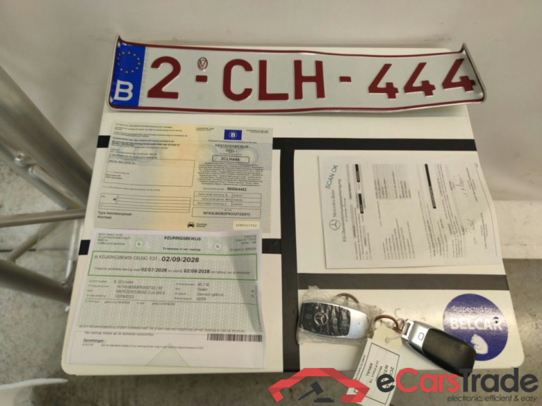 Mercedes-Benz CLA CLA 250 e Business Solution 4d #4