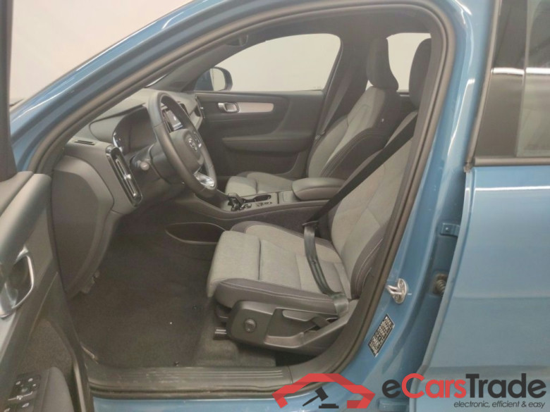 Volvo XC40 B3 Core DCT 5d #3