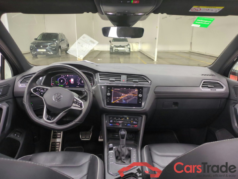 Tiguan / 2020 / 5P / SUV 1.4 eHybrid 245 DSG6 R-Line Exclusive / CABLE DE RECHARGE CHEZ ARVAL SUR DEMANDE #4