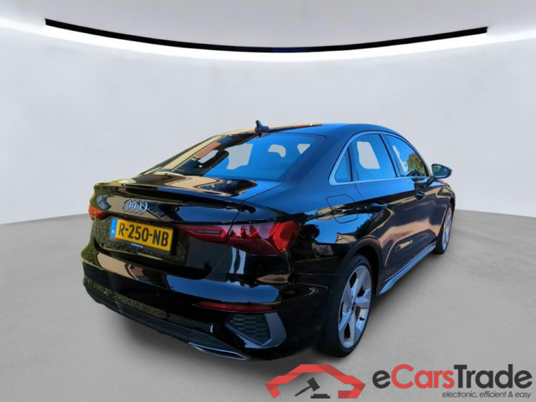 AUDI A3 Limousine 81 kW #6