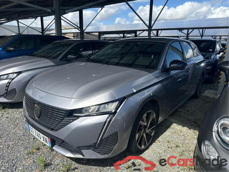 Peugeot 308 1.2 PureTech Allure Aut. LED I-Cockpit 1/2 Leather KeylessGo Klima PDC ...