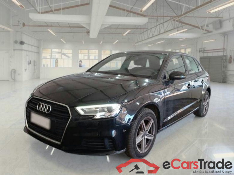 AUDI A3 / 2016 / 5P / BERLINA 30 TFSI BUSINESS S.BACK