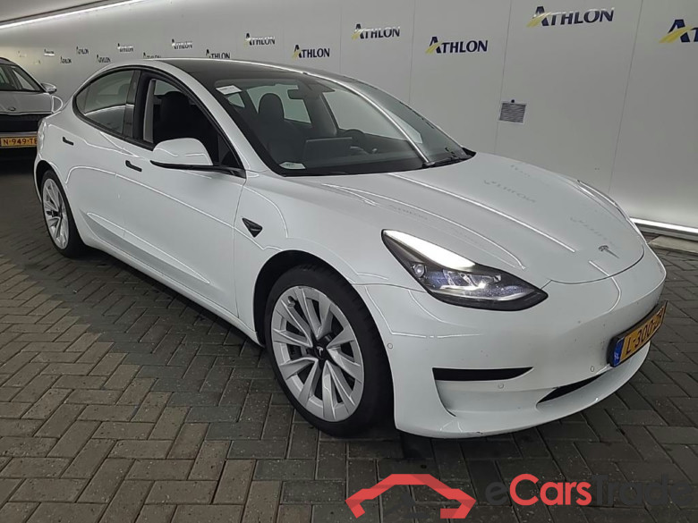 Tesla Model 3 Standard Range Plus RWD 4D 225kW #2