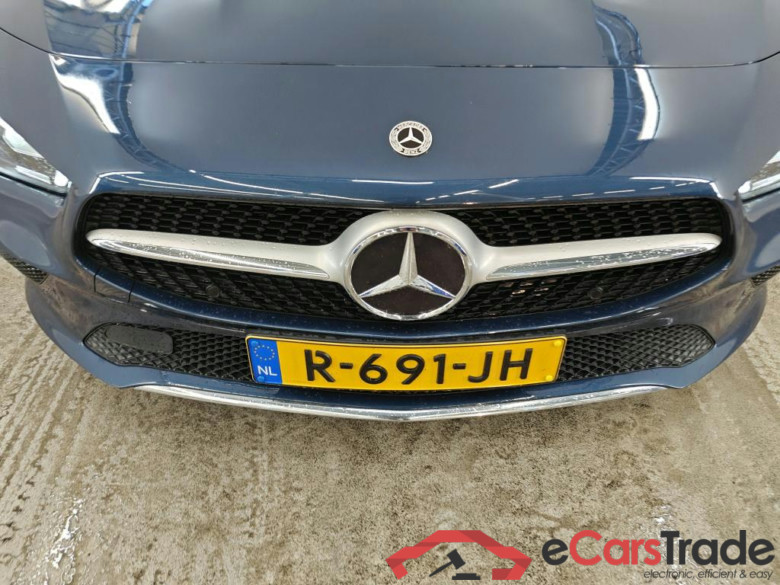 Mercedes-Benz CLA Shooting Brake CLA 200 DCT Bus. Solution Luxury 5d + Pano #5