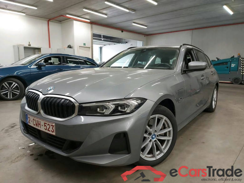 BMW - BMW 3 TOURING 320e 204PK With Vernasca Heated Sport Seats & Active Cruise & Driving Assistant & Parking Assistant Pack  * HYBRID *