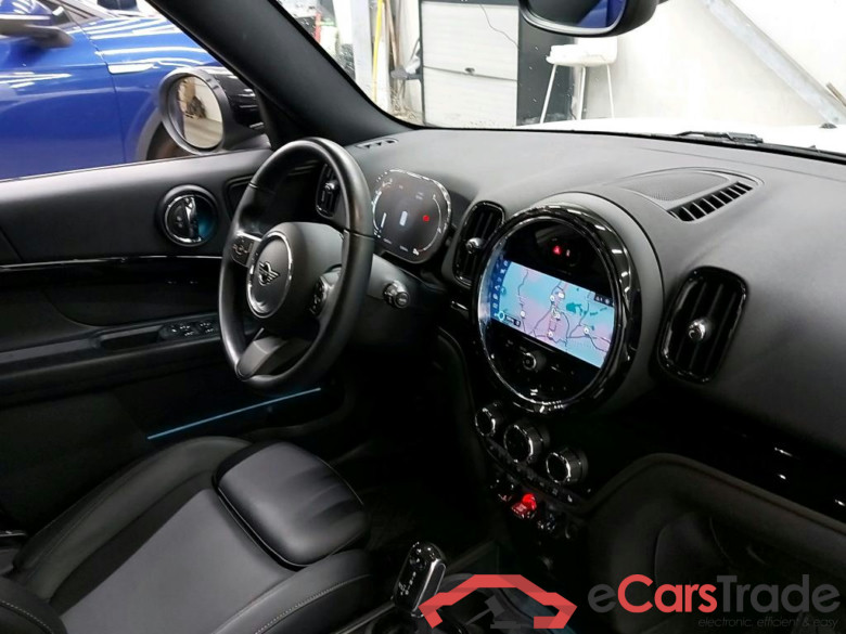 MINI - MIN COUNTRYMAN COOPER dA 136PK Business Edition With Heated Sport Seats & Visibility Pack & Auto Hatch #3