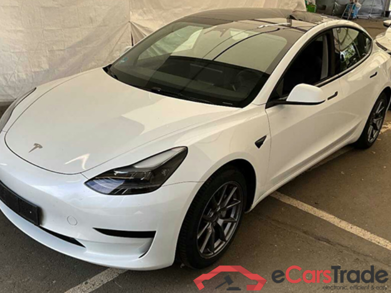 TESLA Model 3 RWD Hinterradantrieb 4d 239kW #1