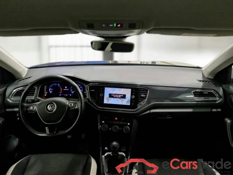 VOLKSWAGEN T-ROC / 2017 / 5P / SUV 1.6 TDI SCR ADVANCED BMT #3
