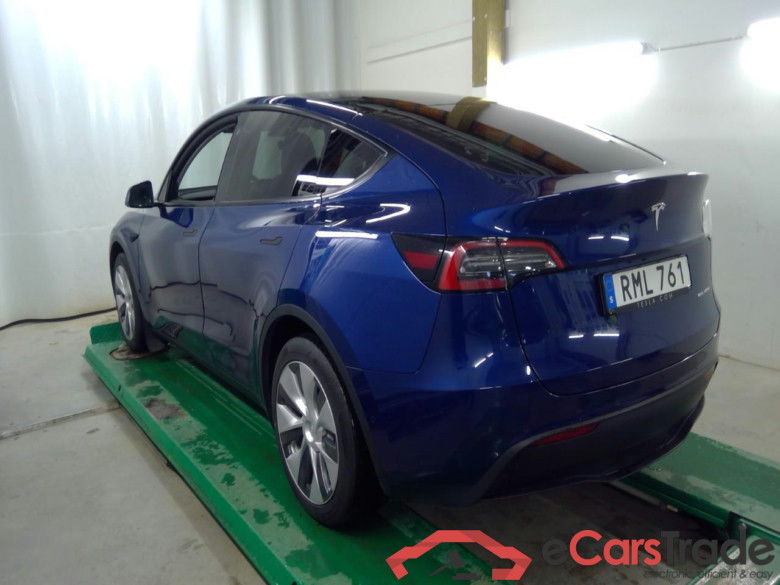 Model Y Long-Range AWD #4