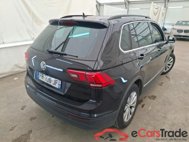 VOLKSWAGEN Tiguan / 2016 / 5P / SUV 1.5 TSI 150 EVO DSG7 Confortline Busines #3