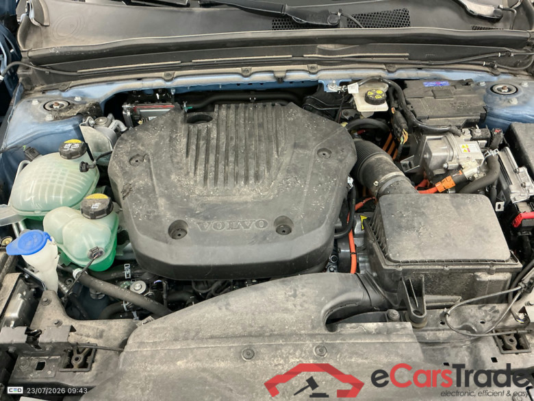 VOLVO XC40 1.5 T4 PHEV PLUS BRIGHT DESIGN DCT #6
