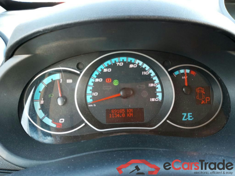 RENAULT Kangoo Z.E./2013/4P/furgón derivado de turismo Maxi Z.E. 5 plazas #4
