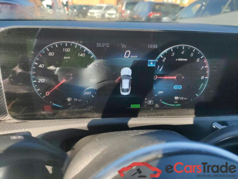 MERCEDES-BENZ CLA / 2019 / 4P / coupé CLA 250 e #4