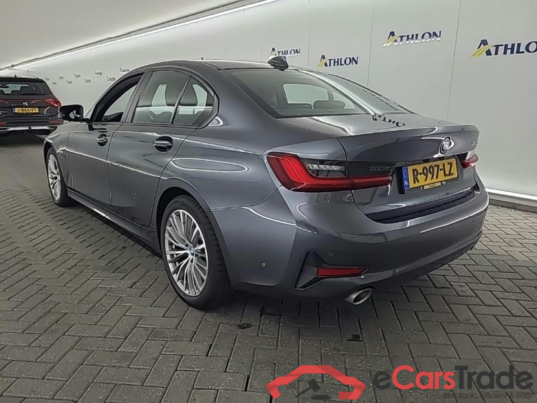 BMW 3 Serie Sedan 320e Business Edition Plus 4D 150kW #4